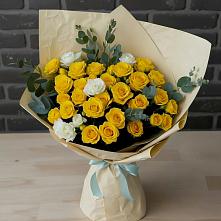 Букет цветов из:  Розы #REPLACE_PRED# Старопавловской