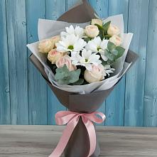 Букет цветов из:  Хризантемы и Розы #REPLACE_PRED# Старопавловской