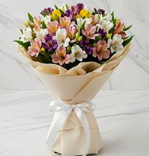 Букет цветов из:  Альстромерии в Старопавловской