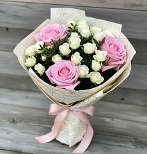 Букет цветов из:  Розы в Старопавловской