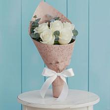 Букет цветов из:  Розы в Старопавловской