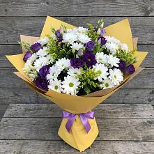 Букет цветов из:  Ирисы, Хризантемы и Ромашки #REPLACE_PRED# Старопавловской