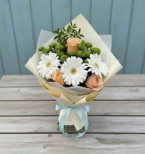 Букет цветов из:  Герберы, Розы и Хризантемы в Старопавловской