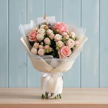 Букет цветов из:  Розы в Старопавловской